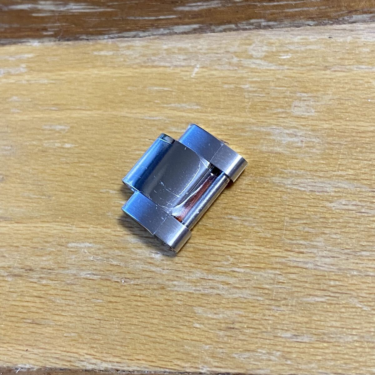 【希少必見】ロレックス デイトナブレスコマ、サブマリーナー 、GMT Rolex 1コマ センター、サイド鏡面 15ミリ 未使用シート付き 17拍卖