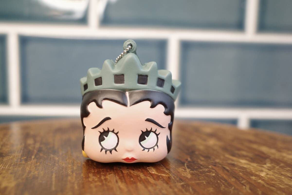 新品 BETTY BOOP ベティちゃん 自由の女神 アンテナトッパー スクイーズ キーチェーン アメリカ USA アメ車 USDM NYC拍卖