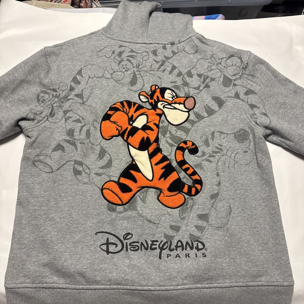 ディズニーランド パリ ティガーパーカー拍卖