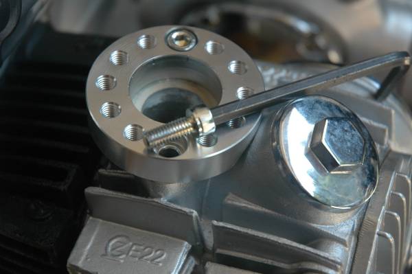 送料無料Φ26mmキャブレター方向変換アダプターモンキー等★拍卖