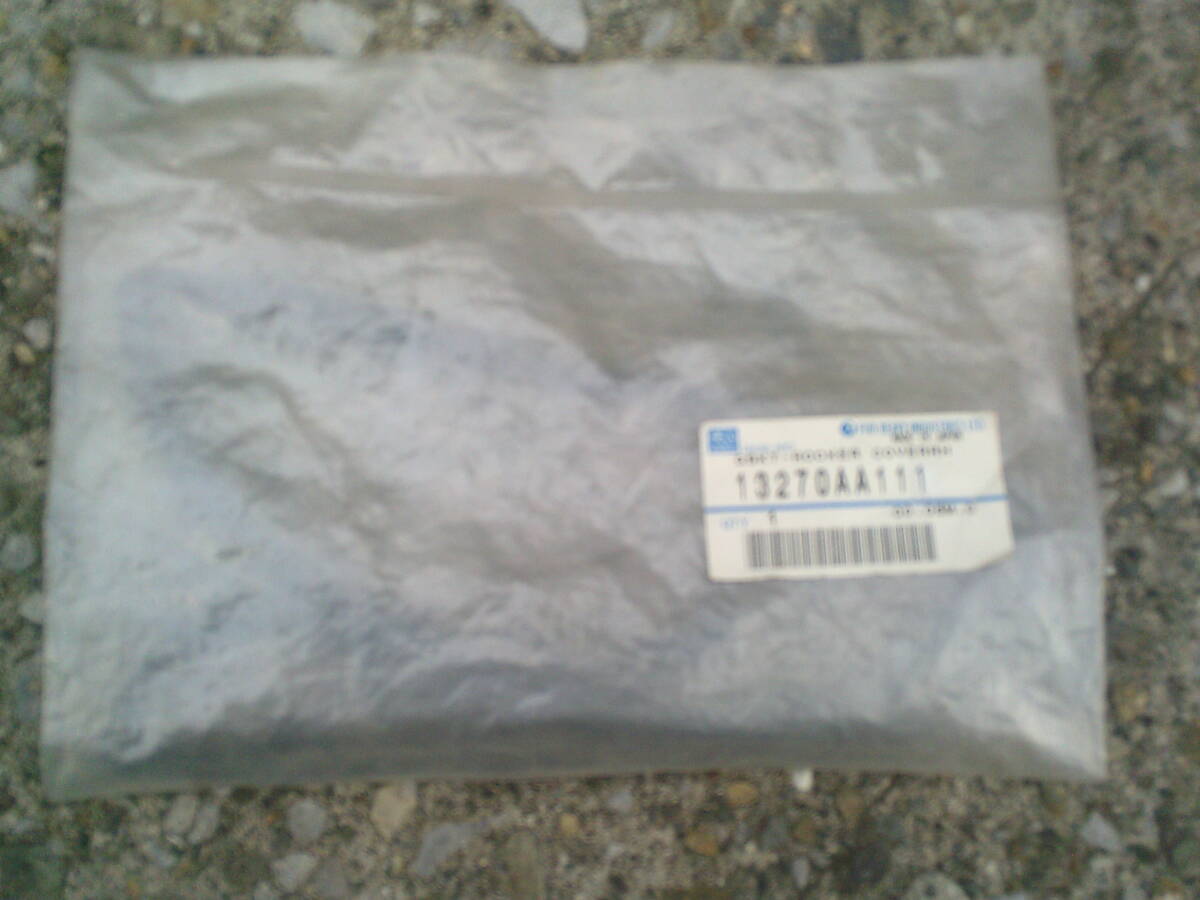 スバル EJ20K エンジン ロッカーカバー(タペット)パッキン左側用 純正品 13270AA111 未使用品 SUBARU EJ20K Engine locker cover seal 拍卖