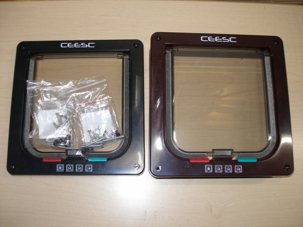 CEESC 4WAY ペットドア 小型 犬 猫 ペット出入り口 ドア 勝手口 扉 冷暖房対策 2種類セット 未使用倉庫保管品n3拍卖
