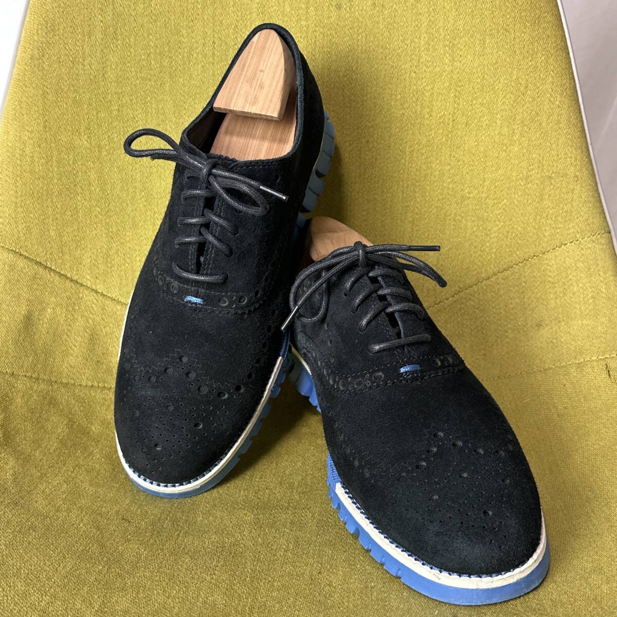 美品 COLE HAAN ZEROGRAND コールハーン ブラックスエード ウイングチップレザーシューズ 7W 25.0相当 ビジネス拍卖