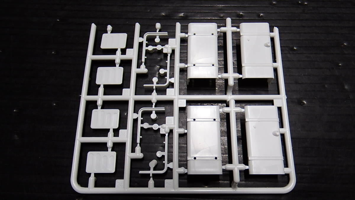即決 アオシマ 1/32 4t 燃料タンク拍卖