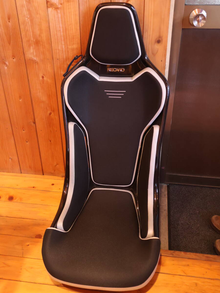 レカロフルバケットシート ホンダシビックタイプR FD2 FN2 EP3 EK9 DC2 DC5 FK2 FK8 FL5 PP1拍卖
