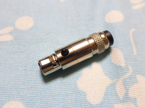 2.5mm4極 (メス) → RHA Dacamp L1 miniXLR 4ピン 変換アダプタ 一体型タイプ 高品質 銀色ver 7N OCC 純銅拍卖