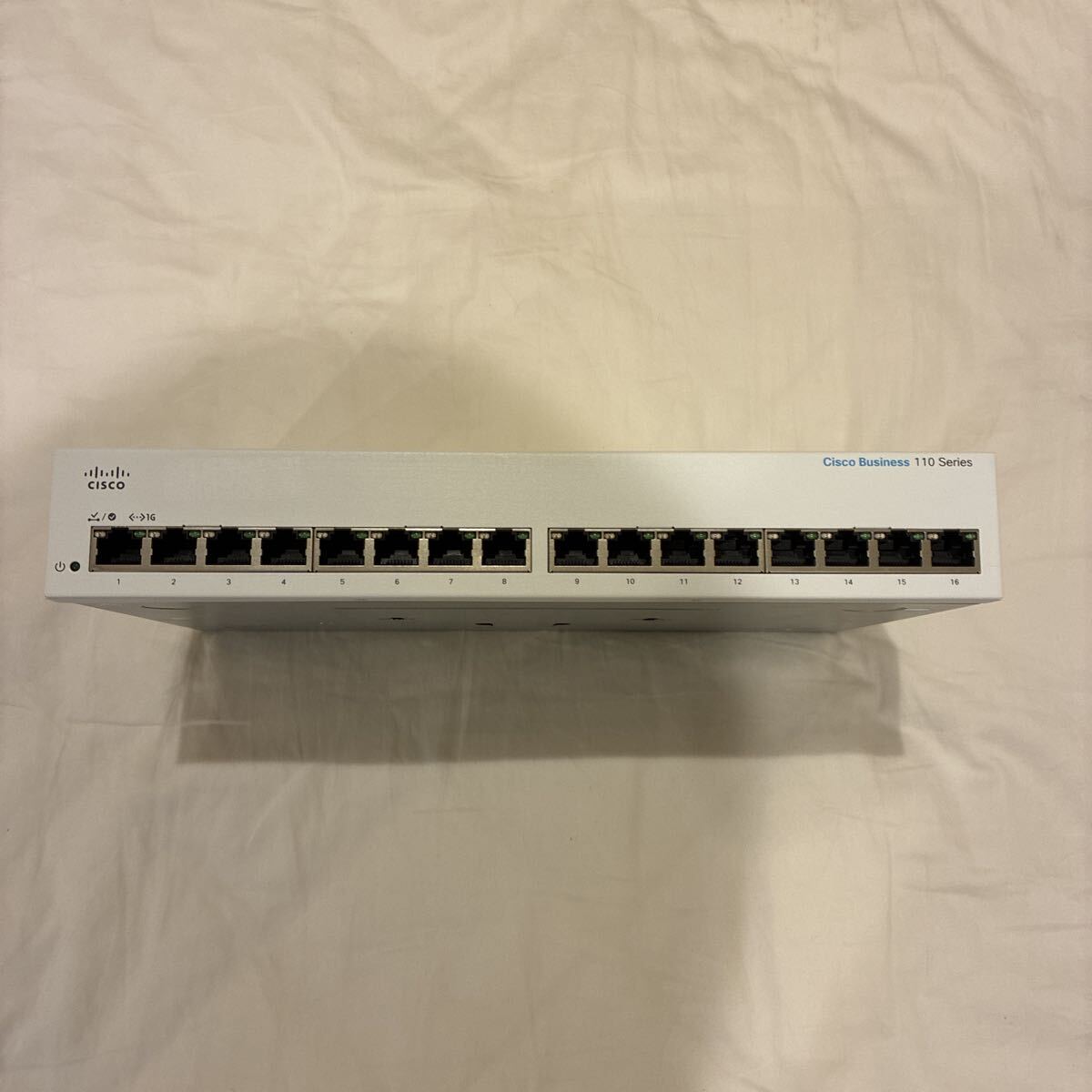 中古 Cisco Business Switch 110 アンマネージド スイッチングハブ 16ポート Cisco Systems CBS110-16T-JP 23.8 mpps 32 Gbps拍卖