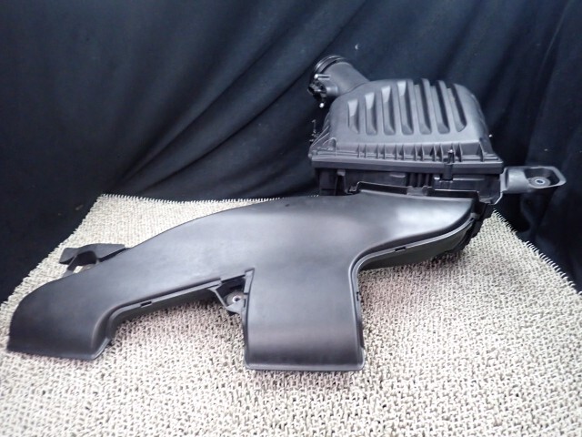 BMW ミニ DBA-XM20 エアクリーナーASSY 850 13717609482拍卖