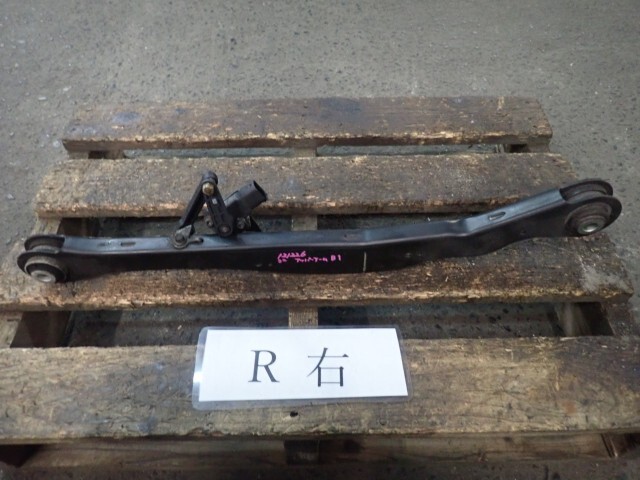 BMW ミニ DBA-XM20 右Rアッパアーム 850 33326884693拍卖