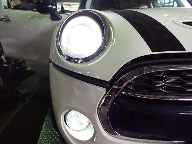 BMW ミニ DBA-XM20 右ヘッドランプASSY 850 63117383212拍卖