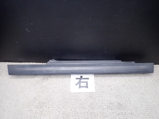 BMW ミニ DBA-XM20 右サイドステップ 850 51775A3DE52拍卖