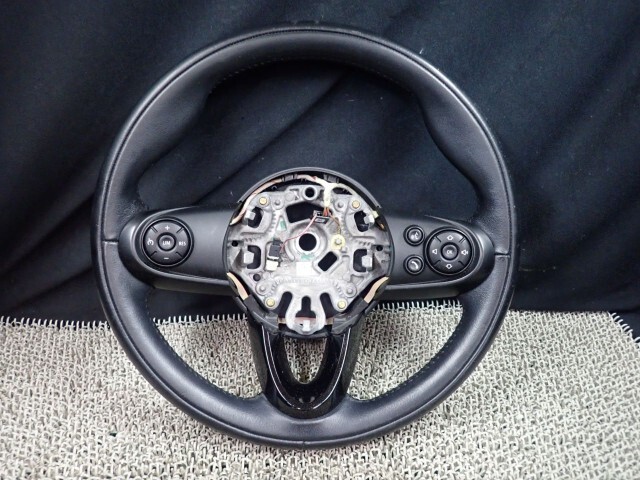 BMW ミニ DBA-XM20 ステアリングホイール 850 32306996047拍卖