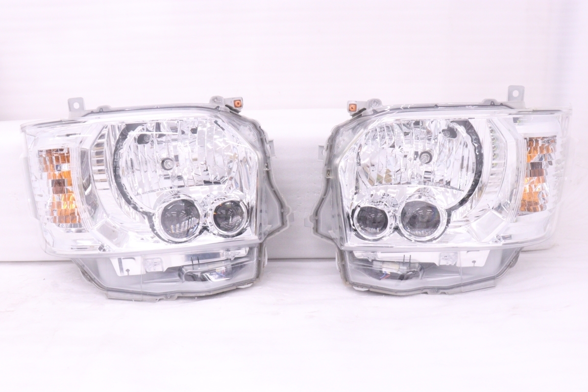 50-1877★極上品★4型~ LED 200 ハイエース★左右ヘッドライト KOITO 26-137 打刻:83 ASSY 標準ルーフ ハイルーフ トヨタ 純正 (RO)拍卖