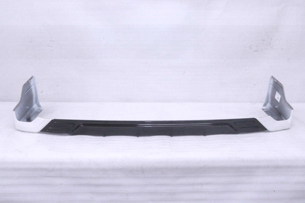 50-2147★美品 TRD★MZRA90W ヴォクシー ハイブリッド GRリヤバンパースポイラー★MS343-28001 パール 070 純正 ZWR90W トヨタ (RO)拍卖
