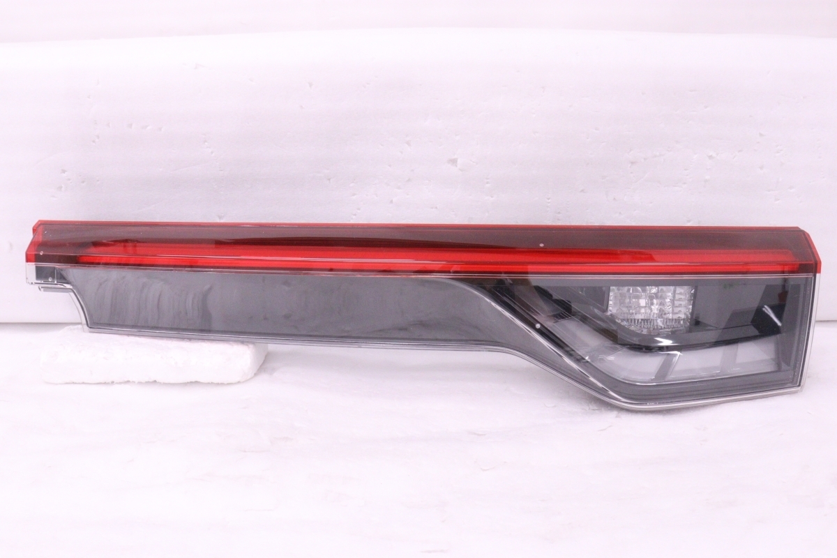 50-2223★LED RV3 ヴェゼル★右テールライト KOITO 226-622BH 打刻:4 ASSY 純正★ホンダ ジャンク (UK)拍卖