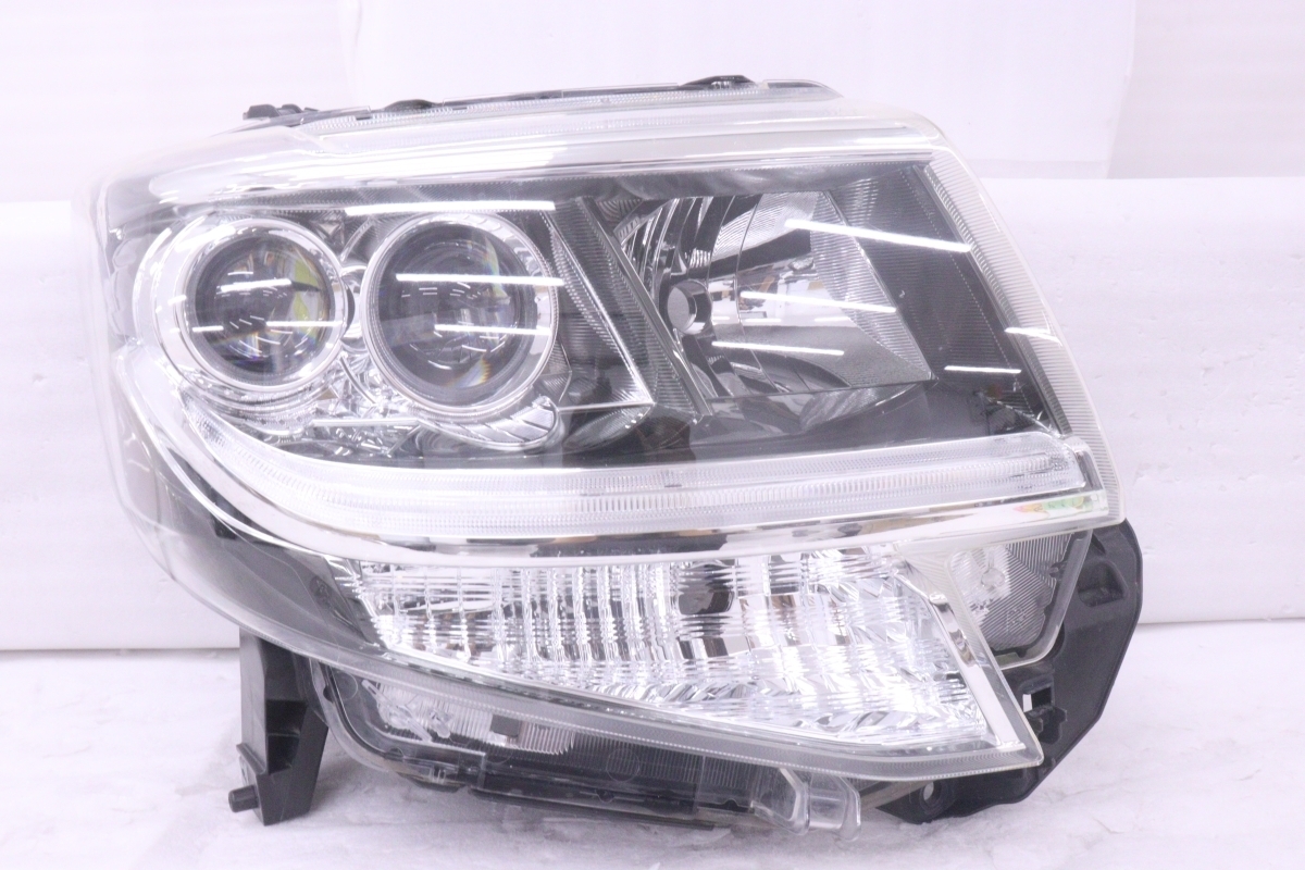 50-1106★LED LA600S タントカスタム★右ヘッドライト トップエディション KOITO 100-51392 打刻:XZ 純正★ダイハツ (DM)拍卖