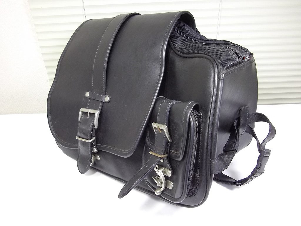 DEGNER デグナー 本革 ウィンカー避けサドルバッグ サイドバッグ拍卖