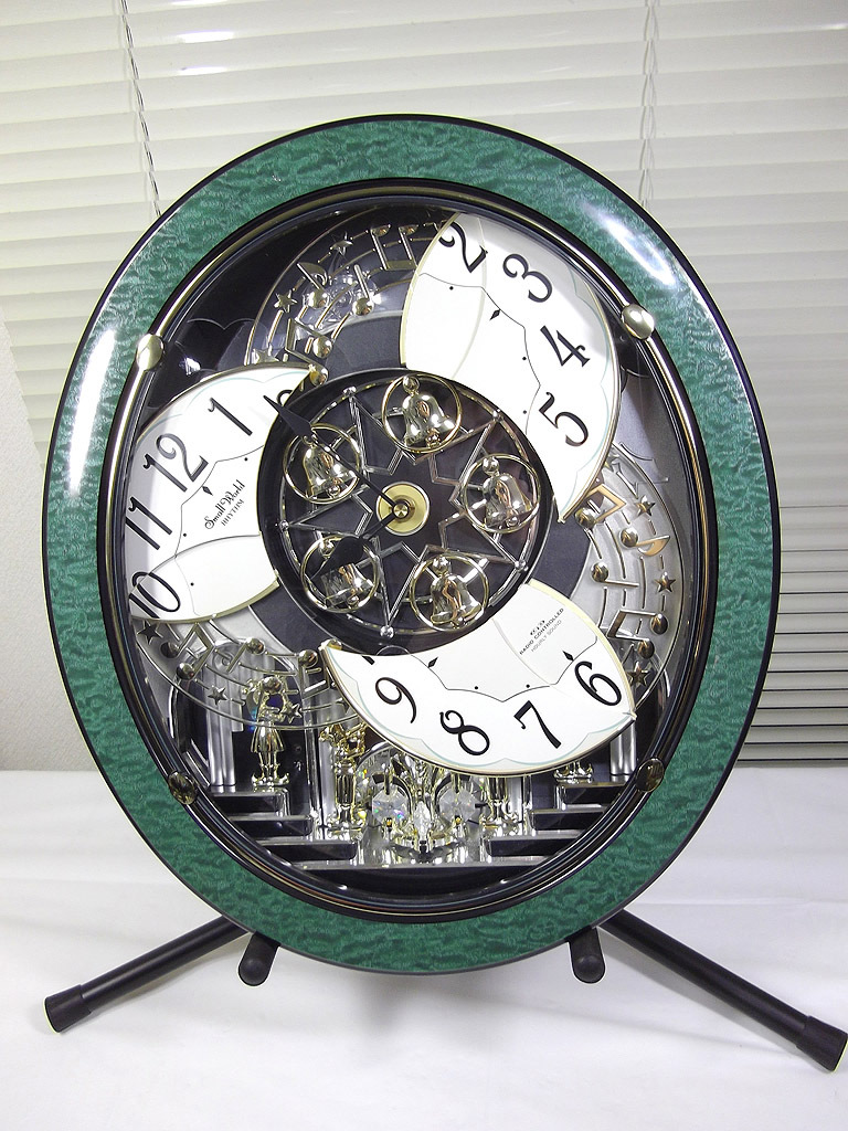 リズム時計 スモールワールド 電波からくり 壁掛け時計 4MN452RH 拍卖