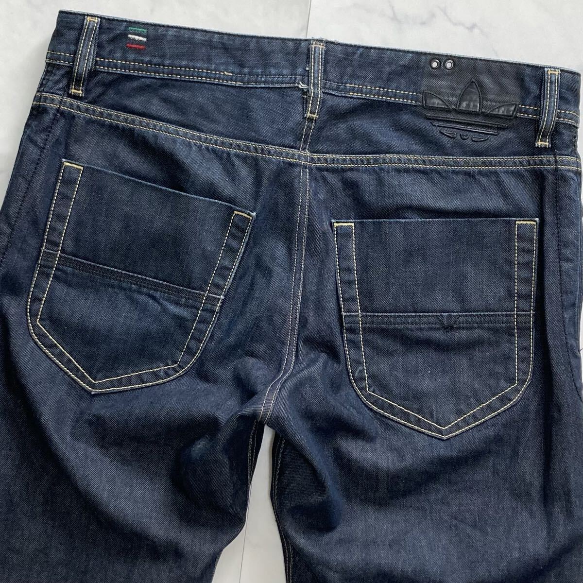 超希少●XL相当 ディーゼル アディダス コラボ デニムパンツ ADI-HEEVEN トレフォイル レザー ロゴ メンズ DIESEL adidas ジーンズ W34 紺拍卖