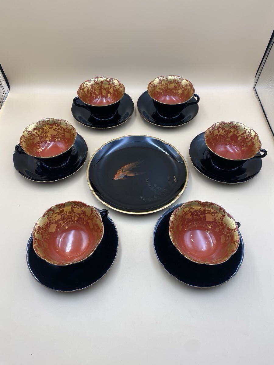 輸出用 輪島塗 漆器 金彩 アンティーク 薄手 ティーカップ&ソーサー 6客 プレート 金魚紋 1枚 (2510-29)拍卖