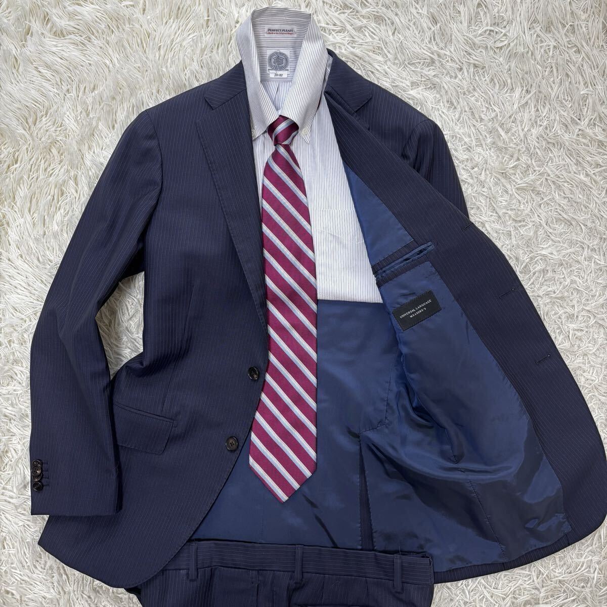 未使用級◎【伊】レダ×ユニバーサルランゲージ『圧倒的光沢感』REDA スーツ セットアップ ネイビー ストライプ シルク 46位 M ジャケット拍卖