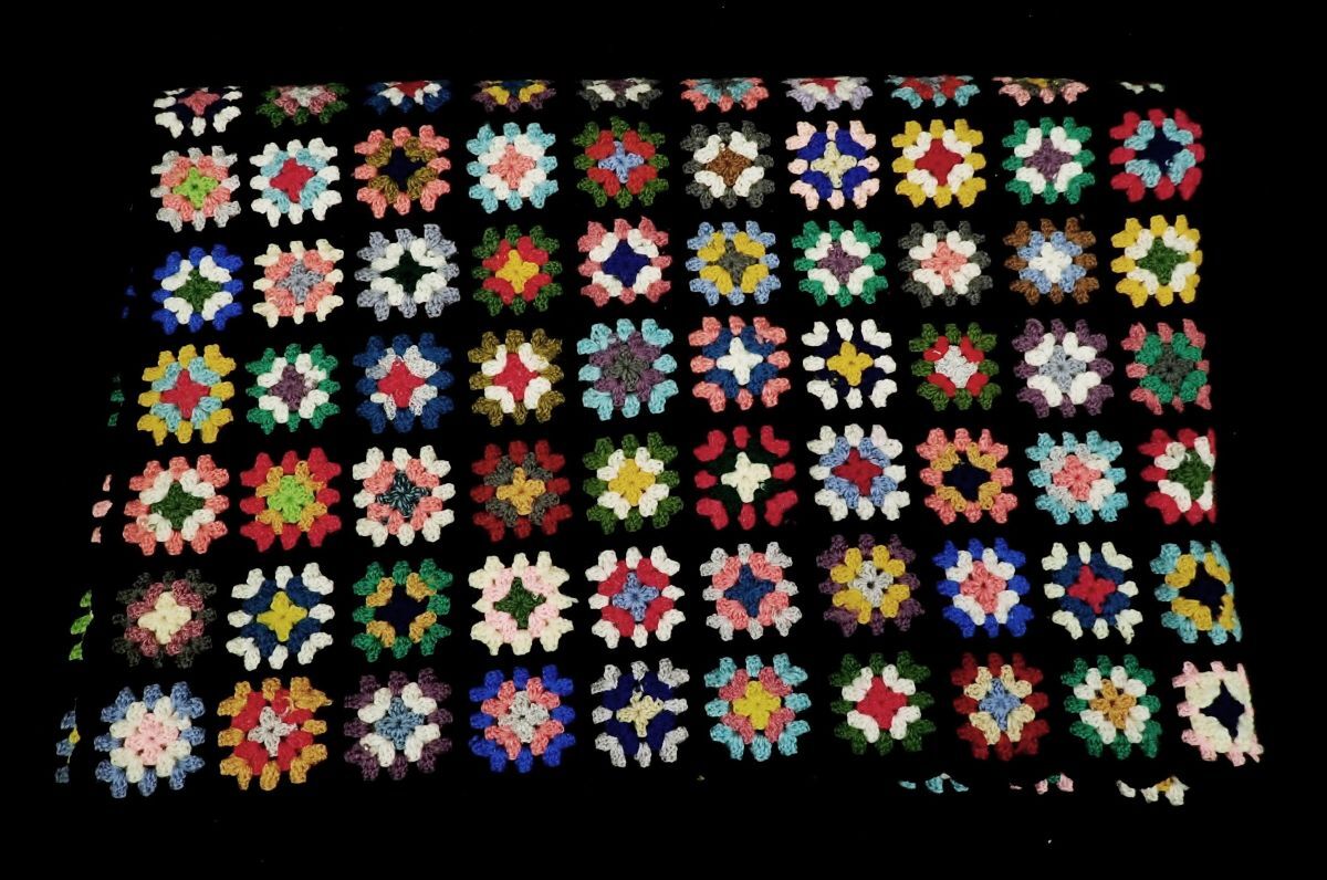 ▲クロシェ編み グラニースクエア ブランケット(約120*120cm)▲かぎ網み/グラニーニット/アメリカ/マルチカバー/消費税0円拍卖