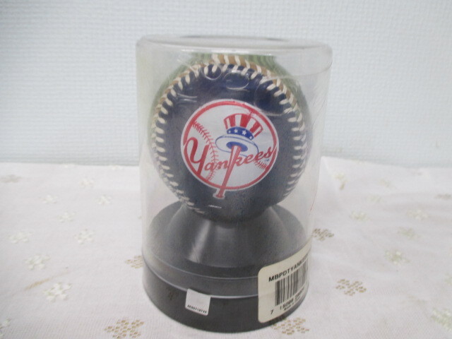 ○【美品】記念ボール ヤンキース New York Yankees メジャーリーグ 詳細不明 激安 1円スタート拍卖