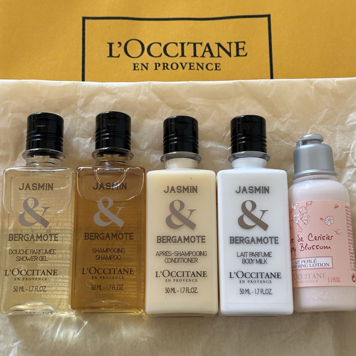 L’OCCITANE ロクシタン ミニボトル 5点 ミニセット イモーテル シア ヴァーベナ ジャスミン チェリーブロッサム アーモンド クリーム ⑧拍卖