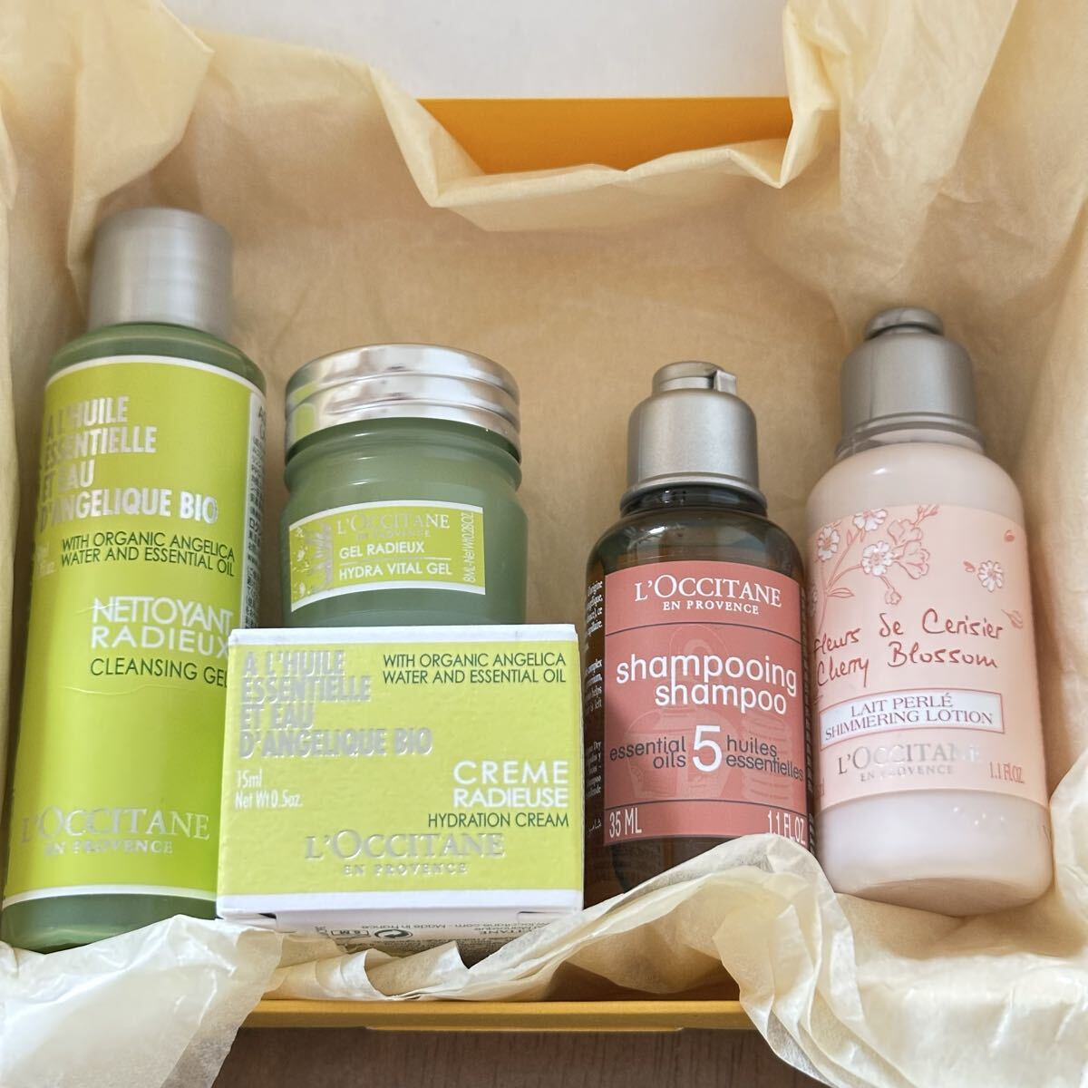 L’OCCITANE ロクシタン ミニボトル 5点 ミニセット イモーテル シア ヴァーベナ ジャスミン チェリーブロッサム アーモンド クリーム ⑨拍卖