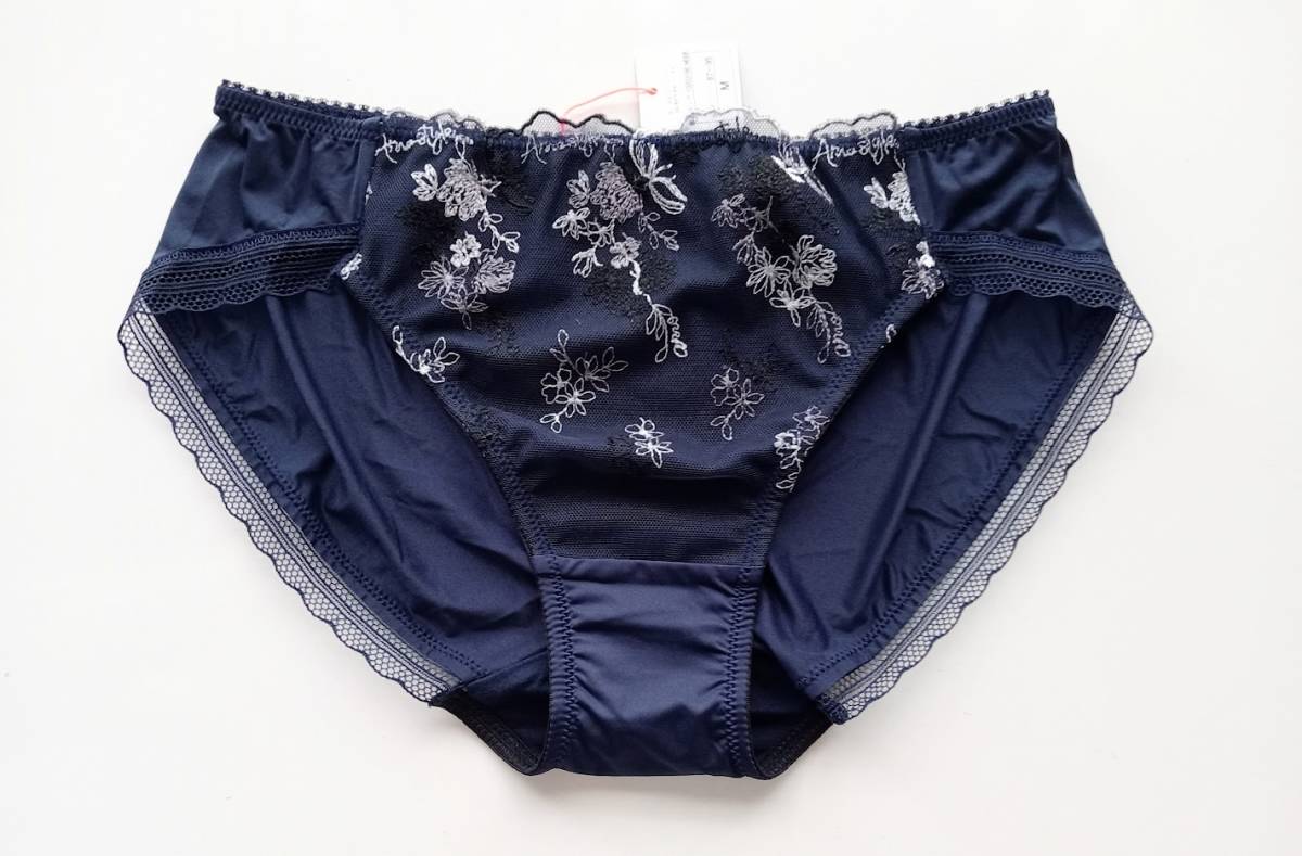 新品タグ付 トリンプ *Triumph* チャーミンググラマーレギュラーショーツ Lサイズ ネイビー拍卖