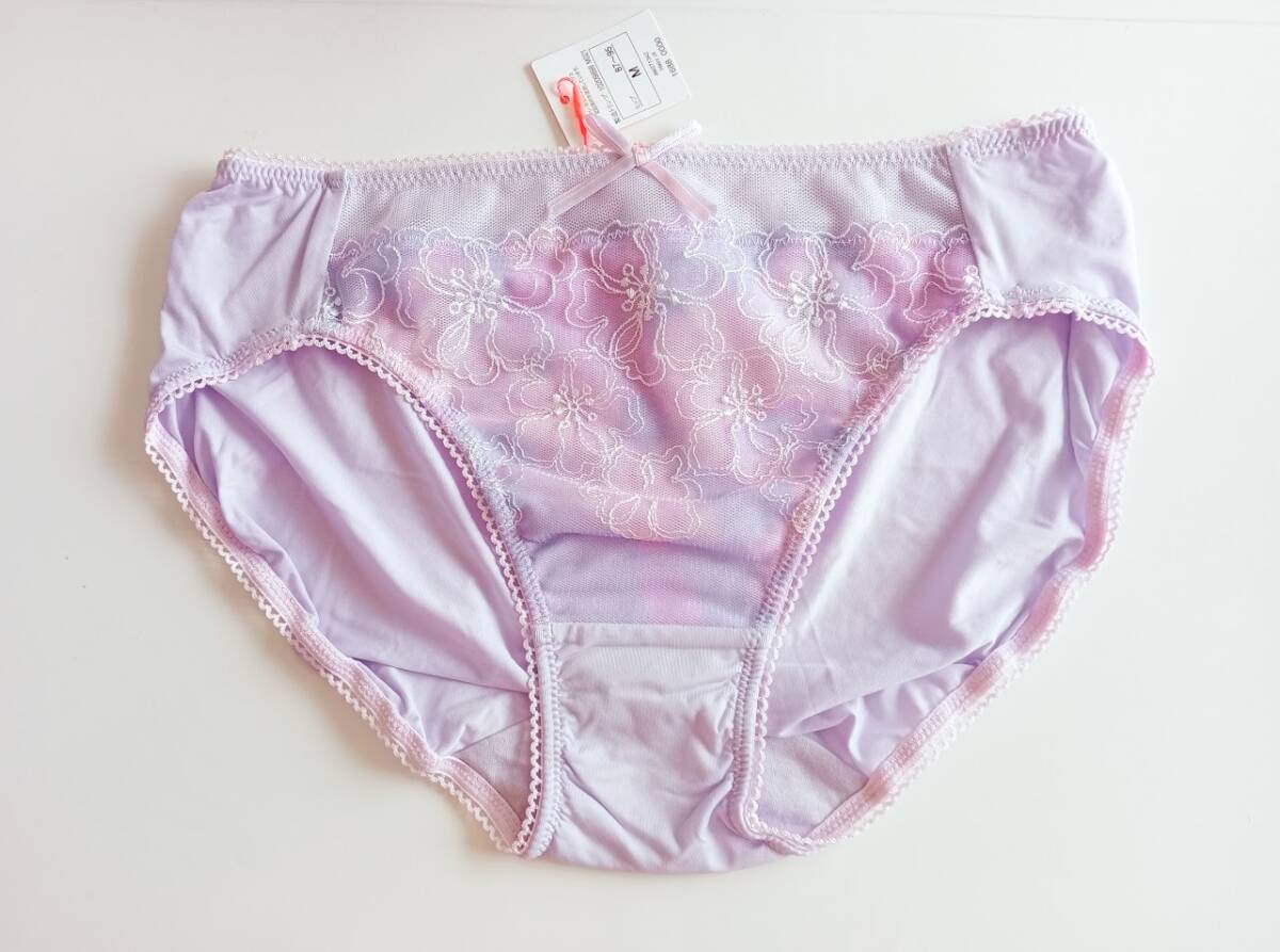 新品タグ付 トリンプ *Triumph* レギュラーショーツ 花柄 Mサイズ パープル拍卖
