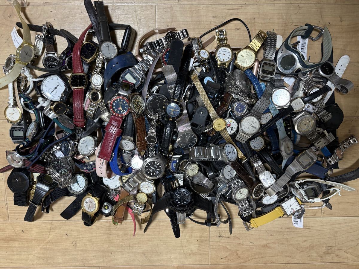 ジャンク 時計 ② 腕時計 SEIKO CASIO CITIZEN 懐中時計 カシオ セイコー MARC YSL まとめ 約150本拍卖