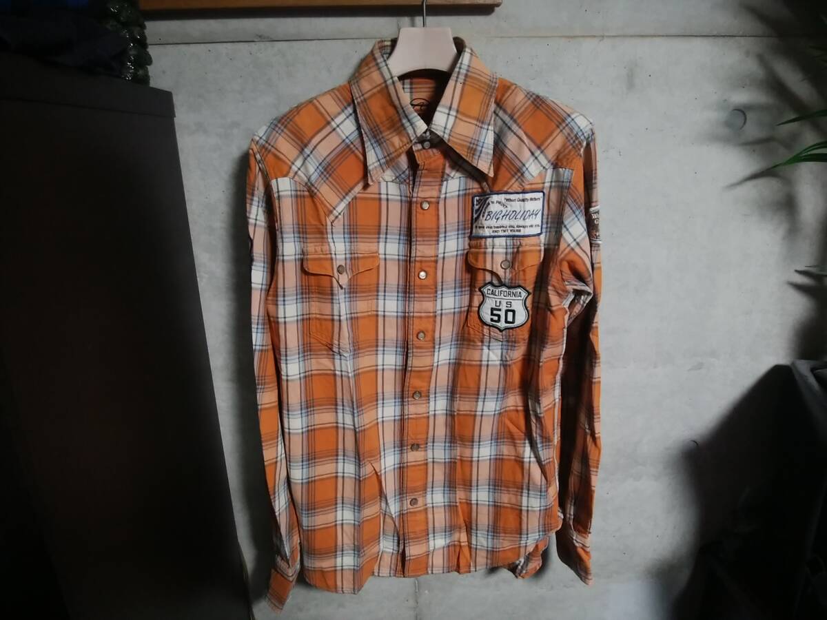 【TMT】ウエスタンチェック柄ネルシャツM 日本製 ワッペン刺繍デザイン入り 長袖チェックシャツ 名作 人気アイテム拍卖
