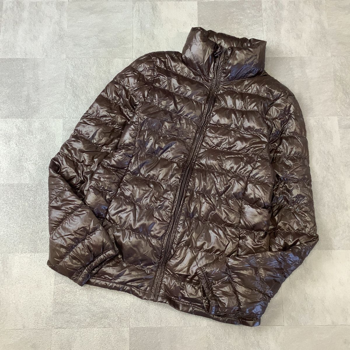ユニクロ UNIQLO ウルトラライトダウン ダウンジャケット レディース ブラウン Sサイズ golf ゴルフウェア 軽量ダウン拍卖
