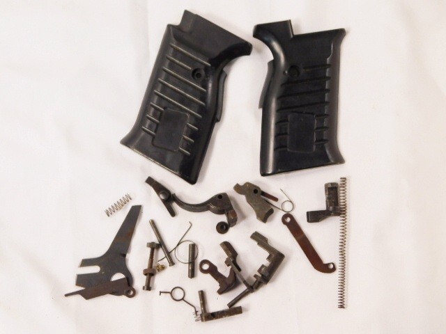 A580★MGA P.38 モデルガン部品 Col.9m/9 パーツ 部品★送料一律185円拍卖