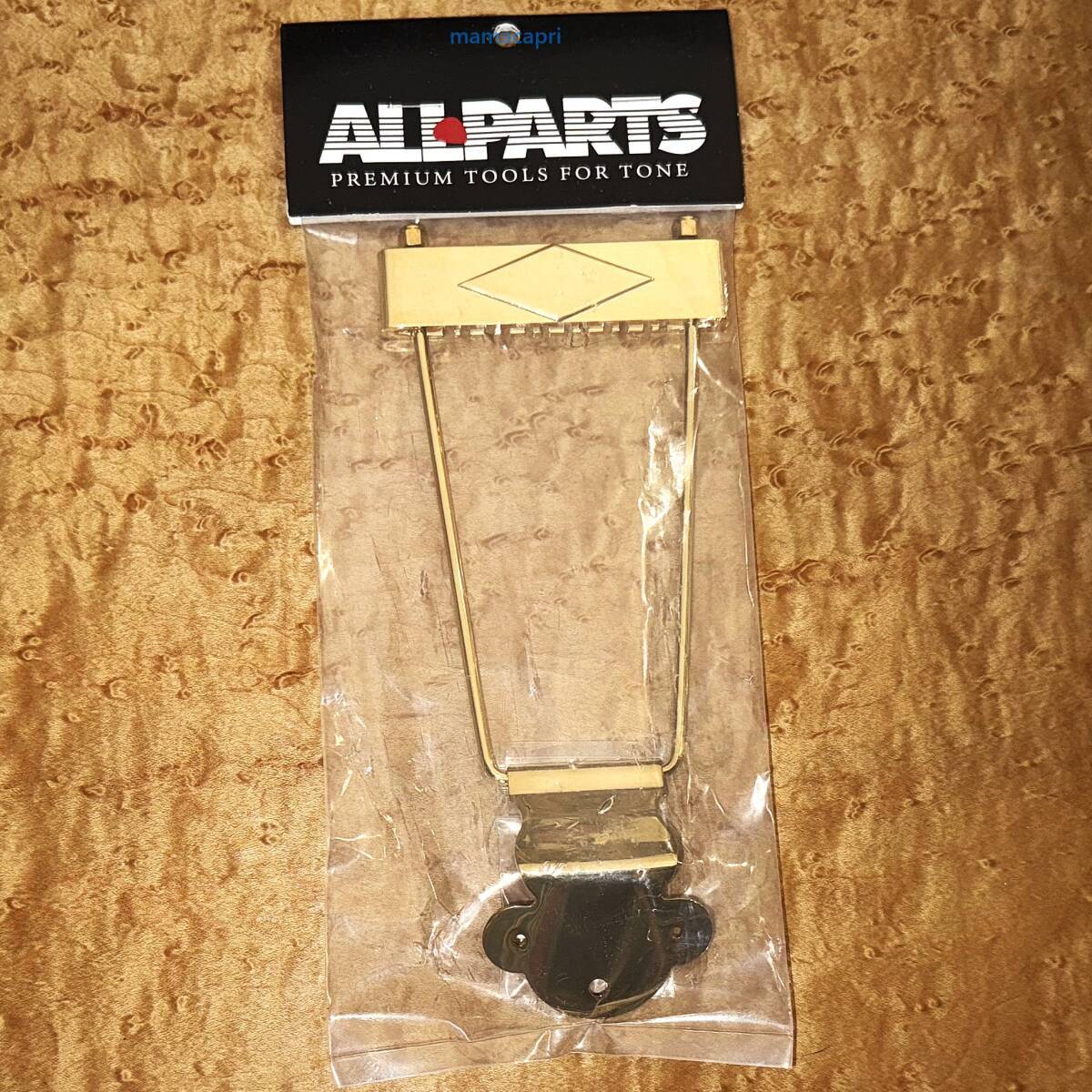 新品 ALLPARTS 12-String Trapeze Tailpiece Gold TP-0630-002 オールパーツ 12弦ギター用 トラピーズ ブリッジ テールピース ゴールド拍卖