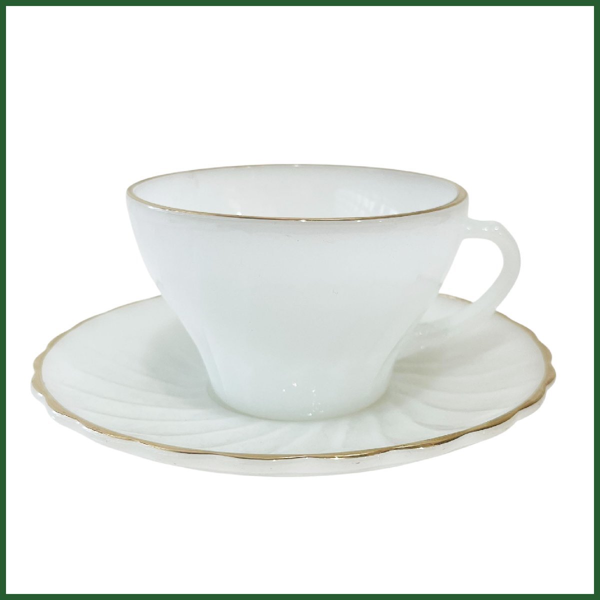 中古●ANCHOR HOCKING/アンカーホッキング●カップ&ソーサー ファイヤーキング ヴィンテージ 米国製 ミルクガラス 金彩 ゴールドリム 札幌拍卖