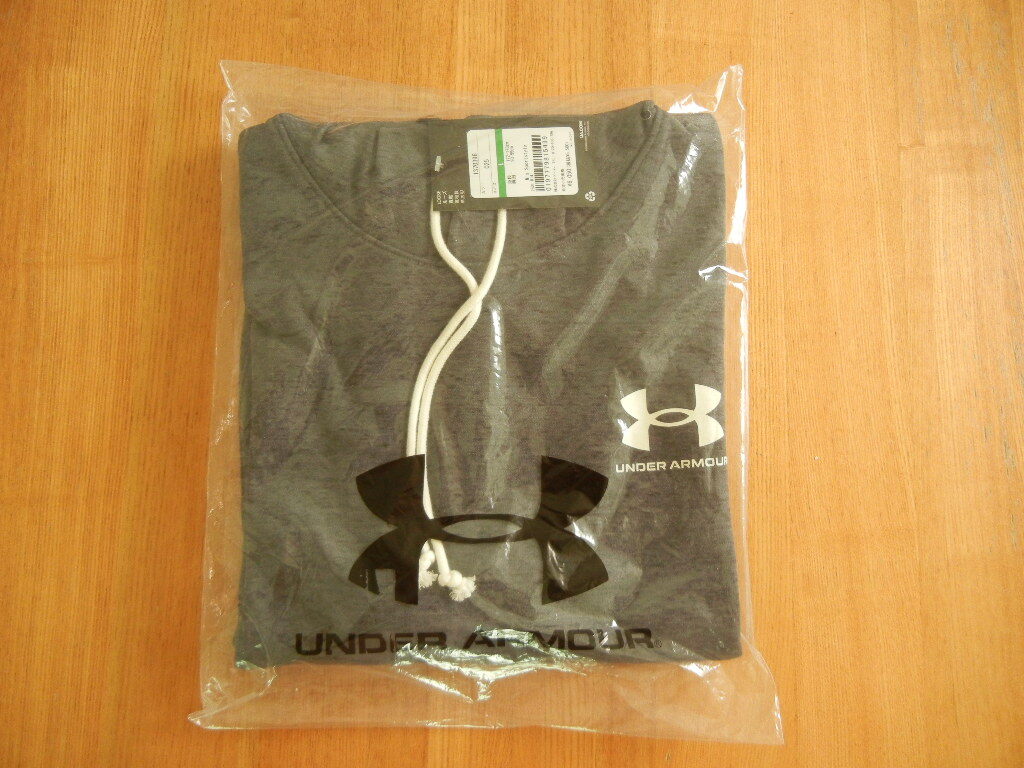 UNDER ARMOUR アンダーアーマー UA ライバルテリー ショートスリーブ 半袖 フーディーパーカー Lサイズ 未開封 定価6,050円(税込)拍卖
