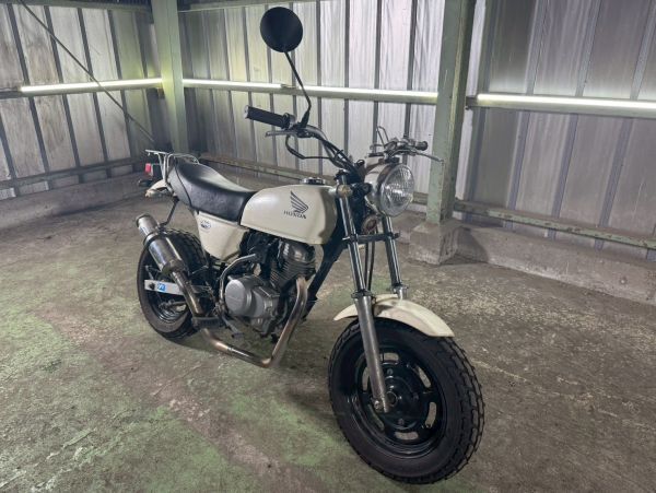 ホンダ エイプ50 fi インジェクション AC16 落札後返品可(検 NS-1NS エイプ モンキー カブ ダックス NSR CBR CB YZF TZR TZM RZ RD ガンマ拍卖
