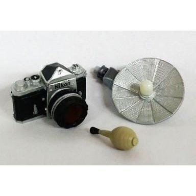 海洋堂製 カメラフィギュアー ニコンF フラッシュ付き拍卖
