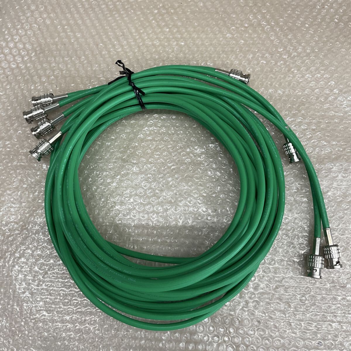 ◎(D2327) CANARE ( カナレ ) / L-3CFB BNC-BNCケーブル 約2.5m 75Ω Coaxial Cable/同軸ケーブル 4本セット (己3)拍卖