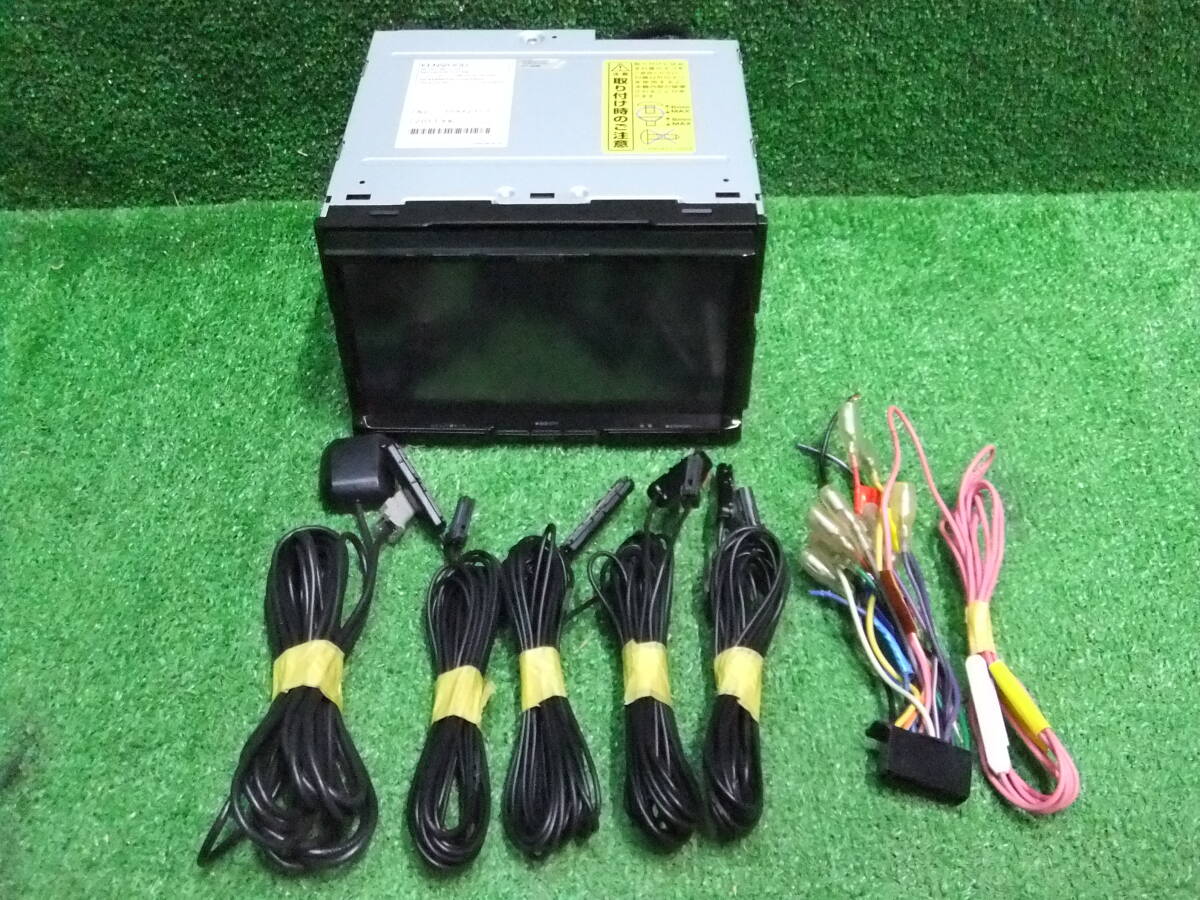 ケンウッド(KENWOOD)製 彩速ナビ MDV-L500 7インチ/メモリーナビ/フルセグ/DVD/USB/SD拍卖