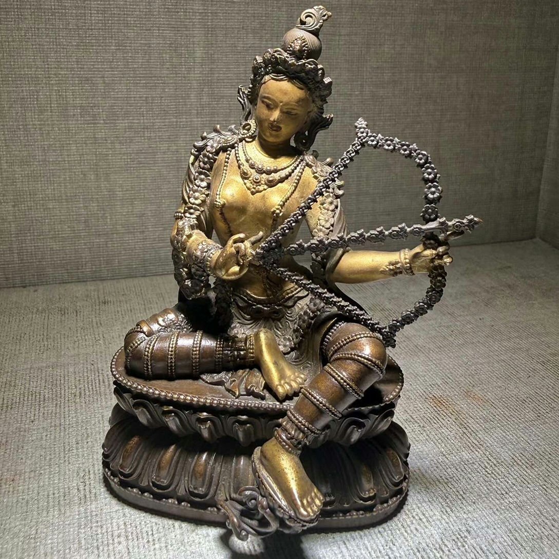 ▼渡鶴羽▼R5985清時代 仏教古美術 チベット密教 臂作明仏母 銅製 細工彫刻★仏像★細密細工★廃寺旧蔵★廃寺買出品拍卖