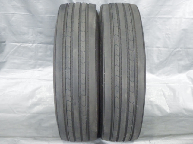 295/80R22.5 153/150J ダンロップ DUNLOP 夏 SP330 中古 9.9分山 2本セット サマータイヤ 2025年製 日本製 295/80/22.5 295/80-22.5拍卖