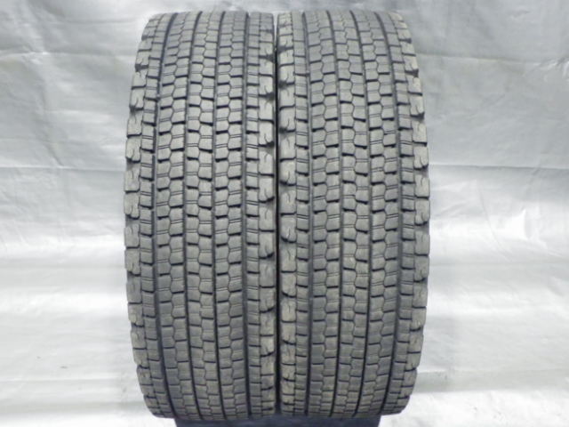 245/70R19.5 136/134J ブリヂストン 冬 エコピア W901 中古 2本セット スタッドレスタイヤ 2021年 日本製 245/70/19.5 245/70-19.5 UT3205拍卖
