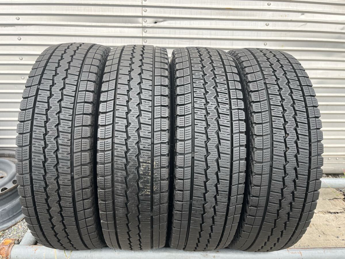 195/80R15 107/105L LT 2022年製 ダンロップ DUNLOP WINTERMAXX SV01 スタッドレスタイヤ 4本拍卖