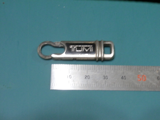 【訳アリ】TUMI 純正 ファスナータブ P⑰ 35mm 1個 爪折れ拍卖