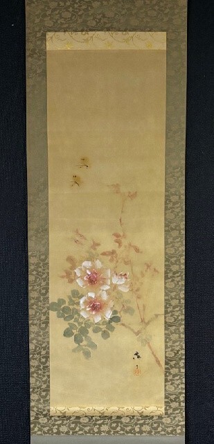 【模写】村田露月「薔薇に蝶図」絹本箱付 広島の人 検)バラ小禽/書画/掛け軸/中国/山水/日本画/花鳥//小鳥/茶掛け/水墨/草花拍卖
