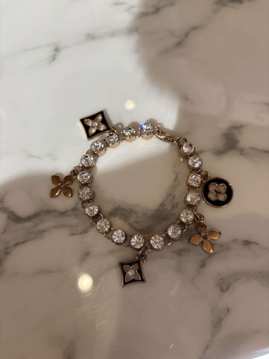 送料込み ※難あり ブレスレット ゴールド ラインストーン拍卖