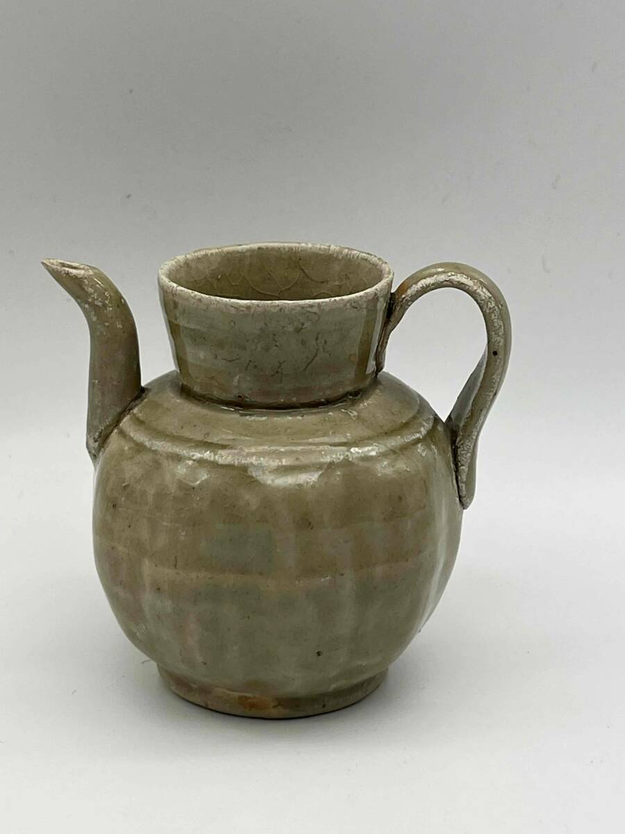 南宋時代 青磁 越州窯水注 執壺 茶壺 酒器 水滴 水指 水差し 茶道具 唐物 旧家収蔵品 希少貴重 中国古美術 骨董品(F-105)拍卖